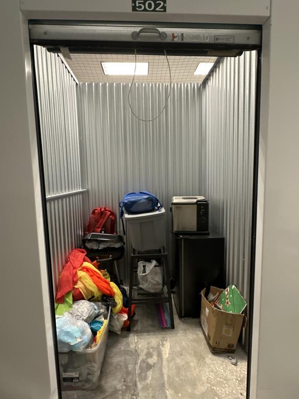 Storage Unit Auction in Jacksonville, FL at Discount Mini Storage